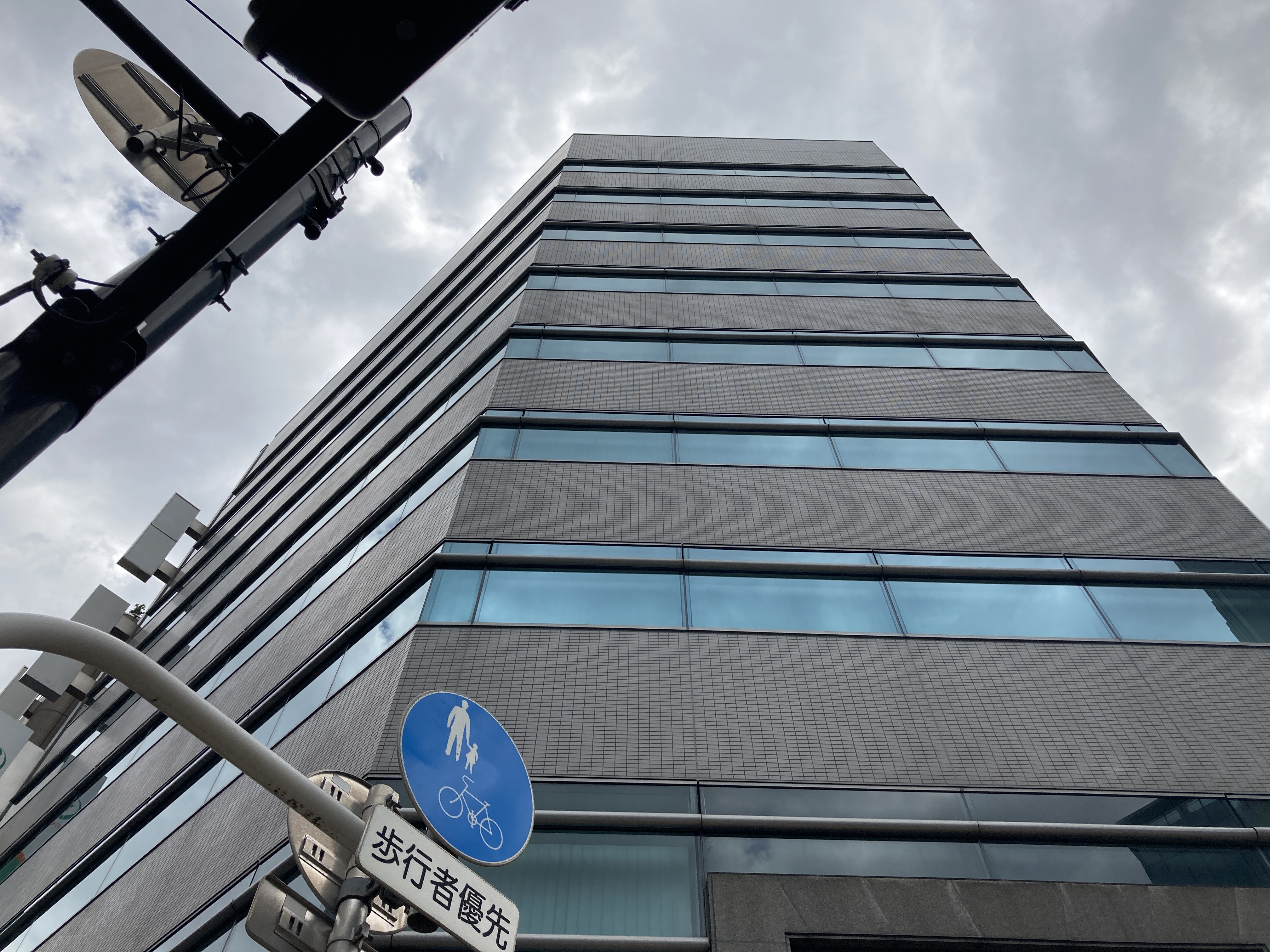 堀正工業が入居していたビル（6月）