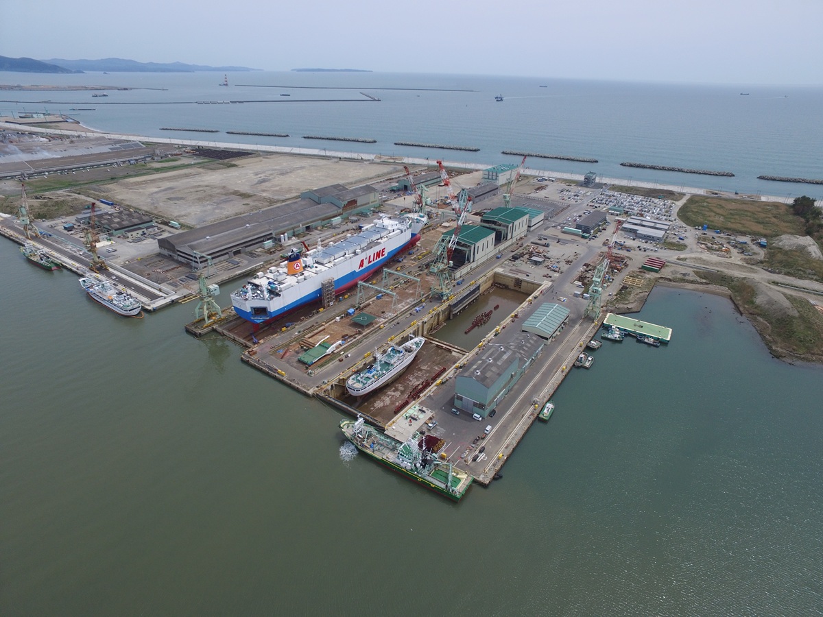 ヤマニシのドック（提供写真、以下同）