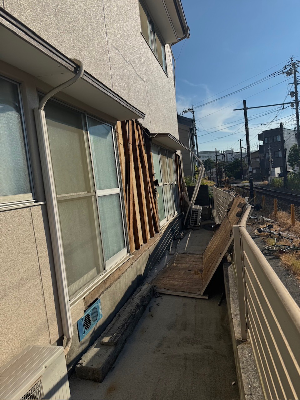 被災した建物（7月29日TSR撮影）