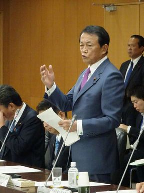 麻生太郎・金融担当大臣（11月25日）