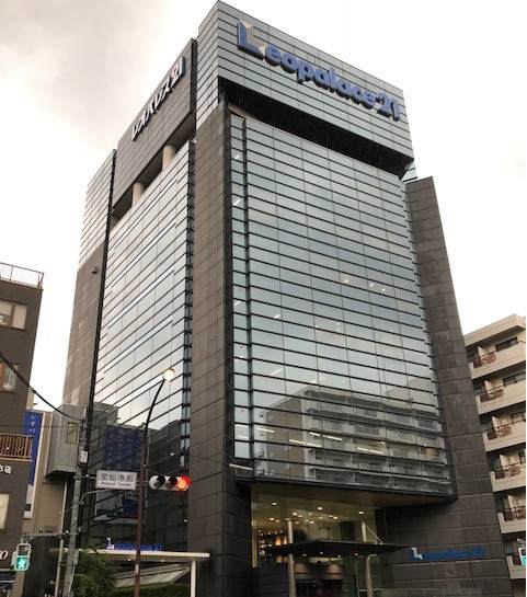 レオパレス21の本社（中野区）