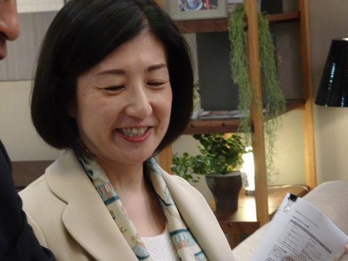 説明する大塚久美子社長（6月15日撮影）