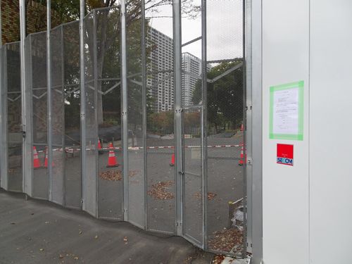 「有明テニスの森公園」改修工事の掲示
