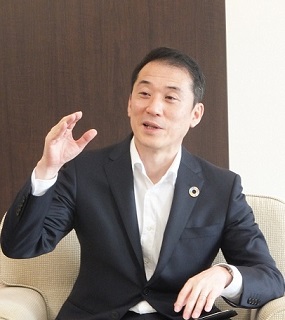 りそな岩永社長２