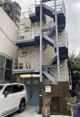 クレイトン・ダイナミクスとローゼンバーグメディカルの入居ビル